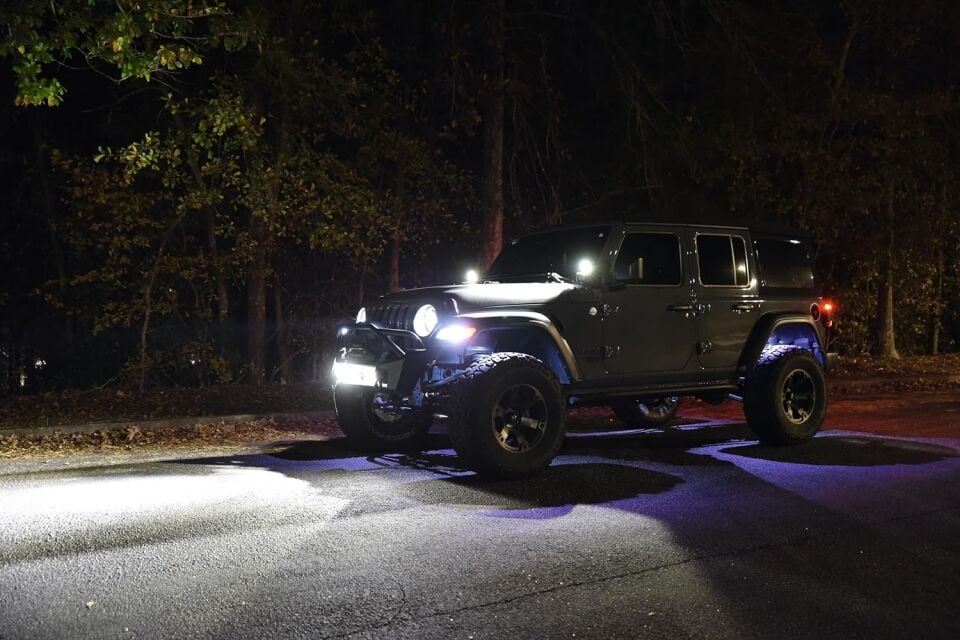 Hella Off-Road Led Lamba 12V-24V 81MM Hareketli Montaj 1FA358176-811