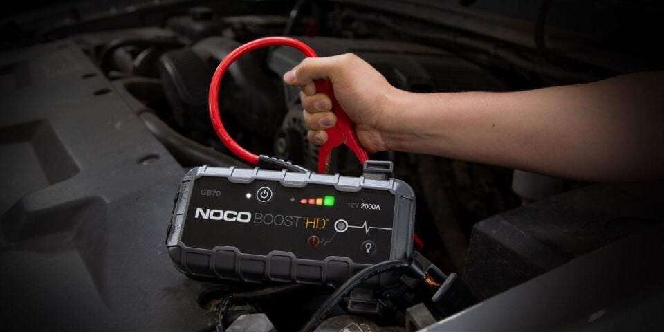 Noco Boost HD GB70 12V 2000 Amper Lityum Akü Takviye + Powerbank + Led Lamba