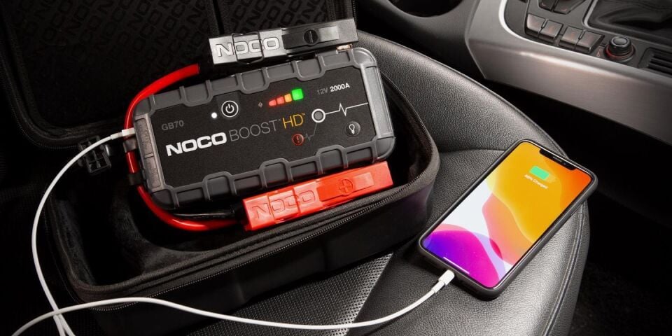 Noco Boost HD GB70 12V 2000 Amper Lityum Akü Takviye + Powerbank + Led Lamba
