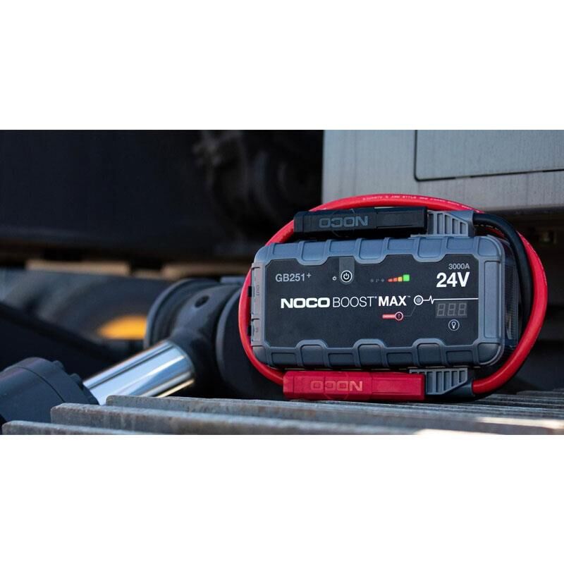 Noco Genius GB251 24V 3000 Amper Lityum Akü Takviye + Powerbank + Led Lamba