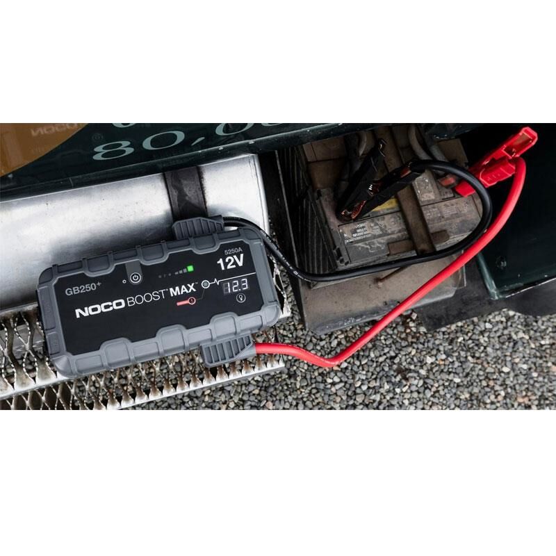 Noco Genius GB250 12V 5250 Amper Lityum Akü Takviye + Powerbank + Led Lamba