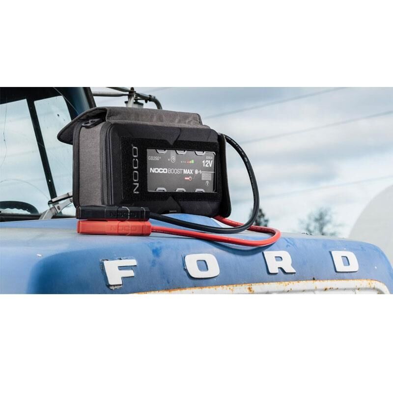Noco Genius GB250 12V 5250 Amper Lityum Akü Takviye + Powerbank + Led Lamba